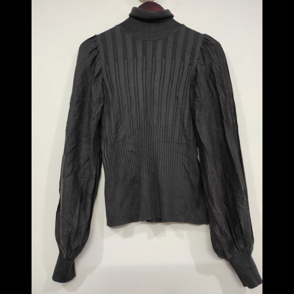 Puffed Sleeve Turtleneck sweater - Picture 1 of 11
